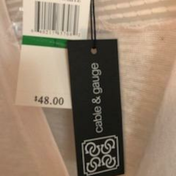 Top - Picture 2 of 2